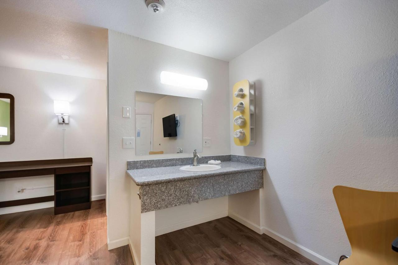 Motel 6-Burlington, Wa מראה חיצוני תמונה